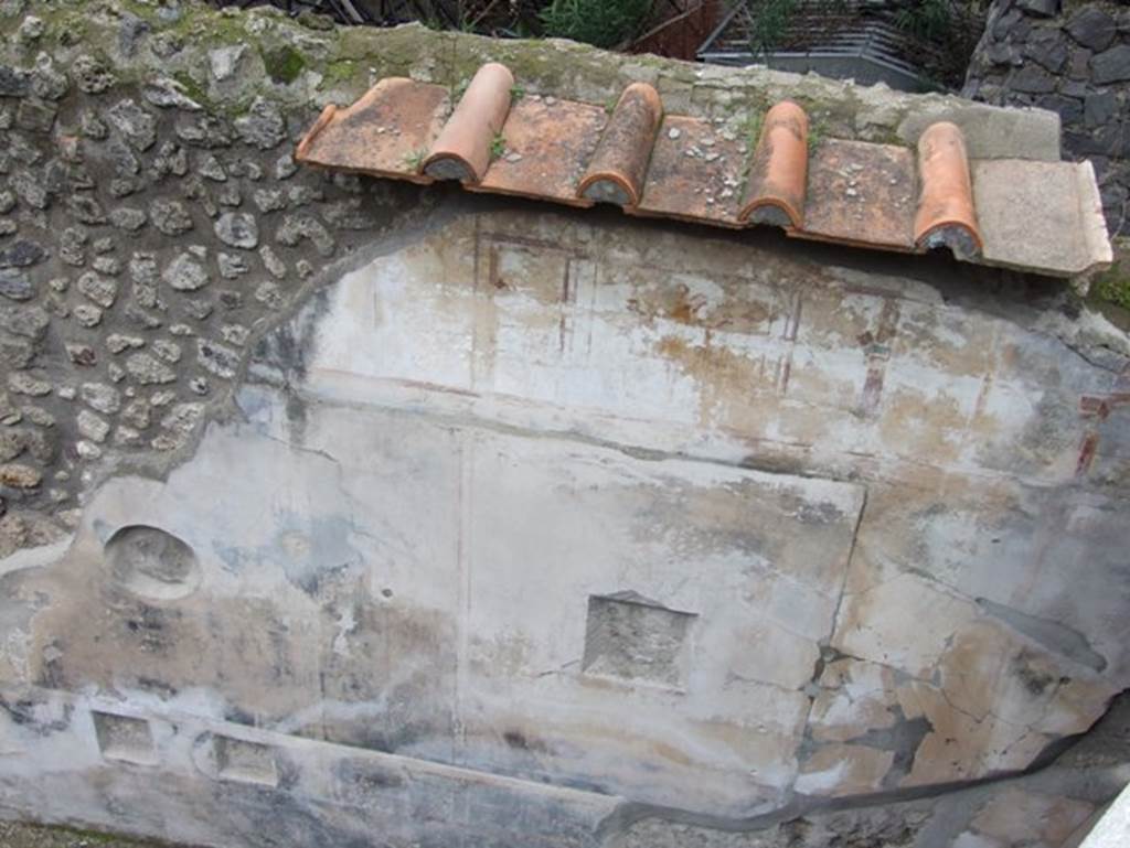 VIII.1.a Pompeii. December 2007. Detail of painted plaster at south end of the portico.