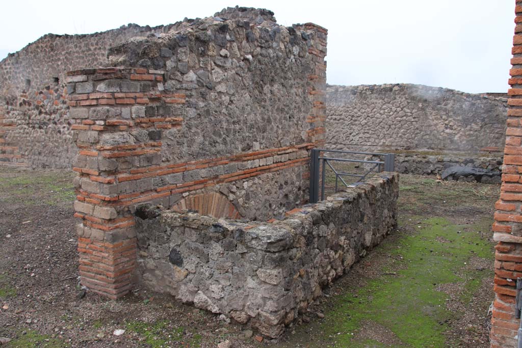 VIII.2.21 Pompeii. October 2020. Looking towards the area of the steps to lower floor. Photo courtesy of Klaus Heese.