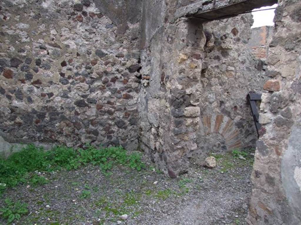 VIII.3.27 Pompeii.  December 2007.  Two rooms in south west corner.