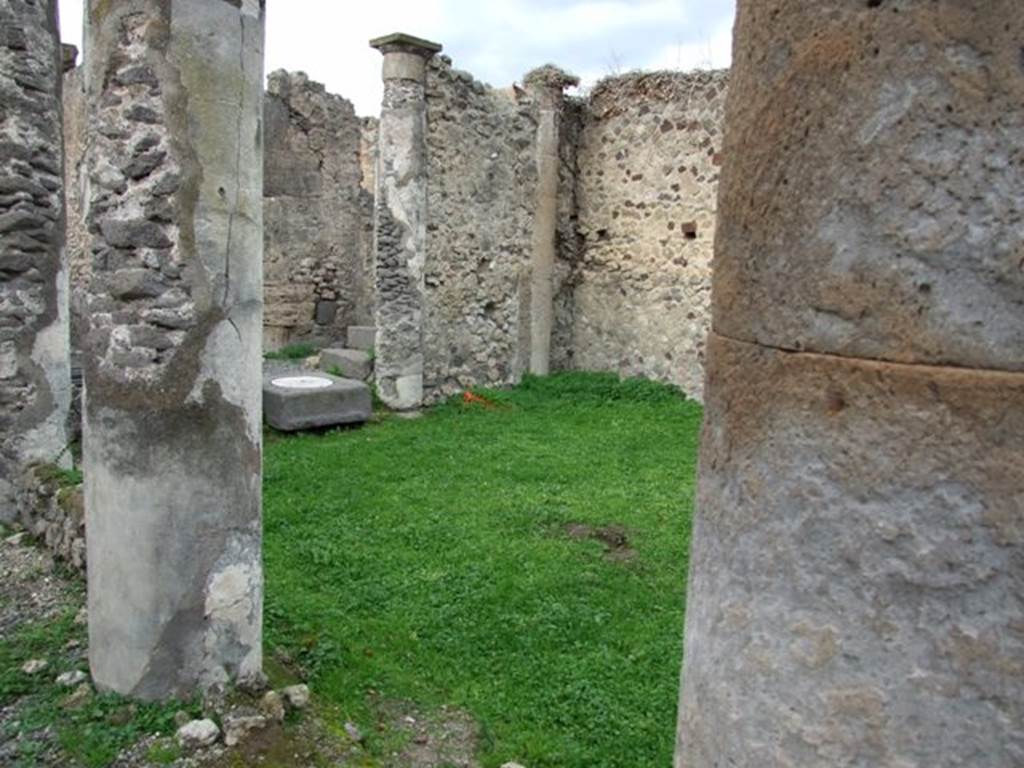 VIII.3.27 Pompeii.  December 2007.  Looking north west across garden area.