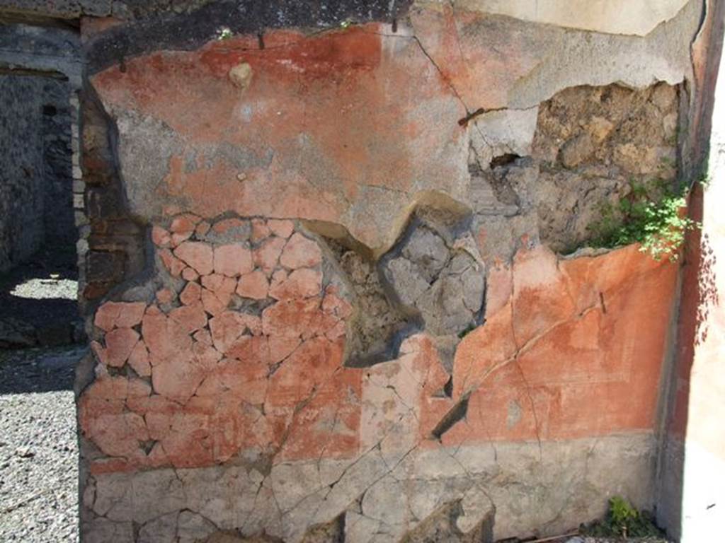 VIII.5.39 Pompeii.  March 2009.  Room 8, West wall, with doorway to Room 7.