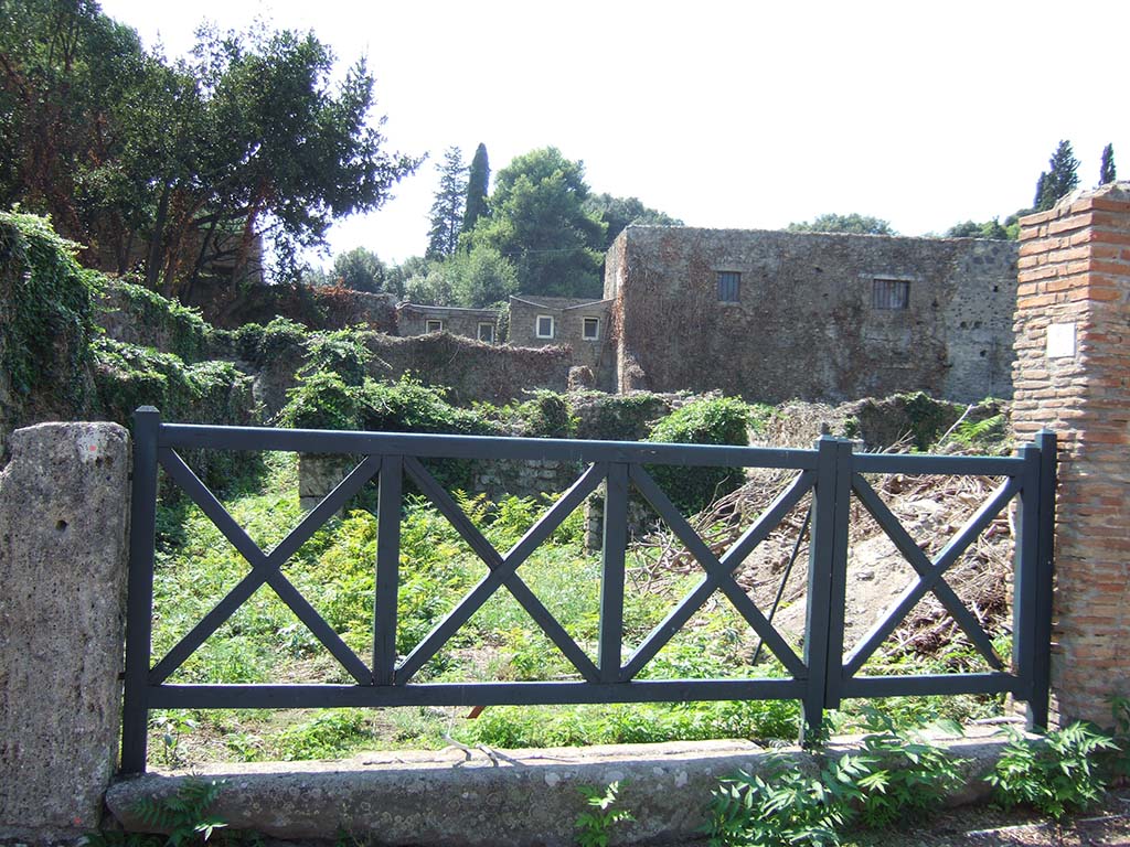 VIII.7.8 Pompeii. September 2005. Entrance. 