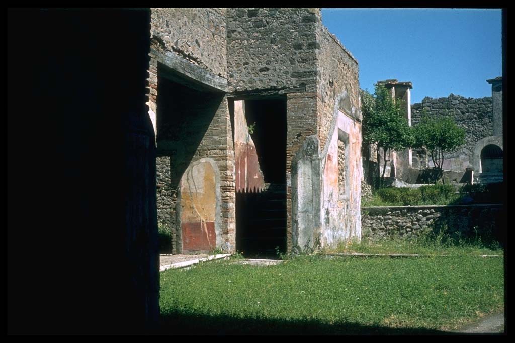 IX.3.5 Pompeii. North-east corner of atrium.
Photographed 1970-79 by Günther Einhorn, picture courtesy of his son Ralf Einhorn.
