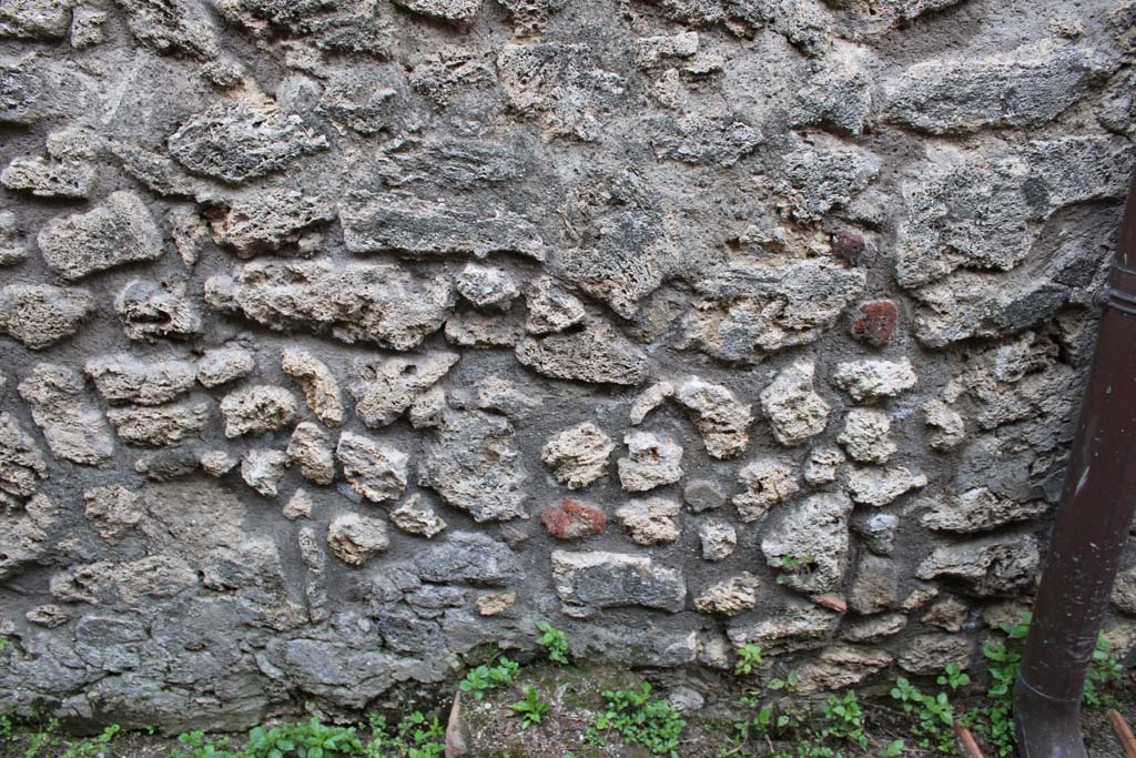 IX.5.4 Pompeii. March 2019. Room e, lower west wall.
Foto Christian Beck, ERC Grant 681269 DCOR.
