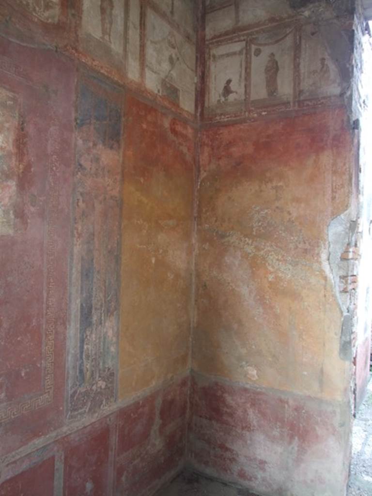 IX.5.6. Pompeii. December 2007. Room 10, north-west corner of tablinum.  