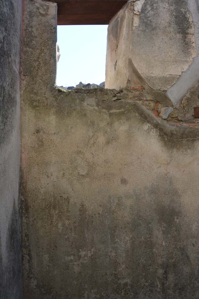 IX.5.6 Pompeii. May 2017. Room o, west wall in south-west corner. 
Foto Christian Beck, ERC Grant 681269 DCOR.
