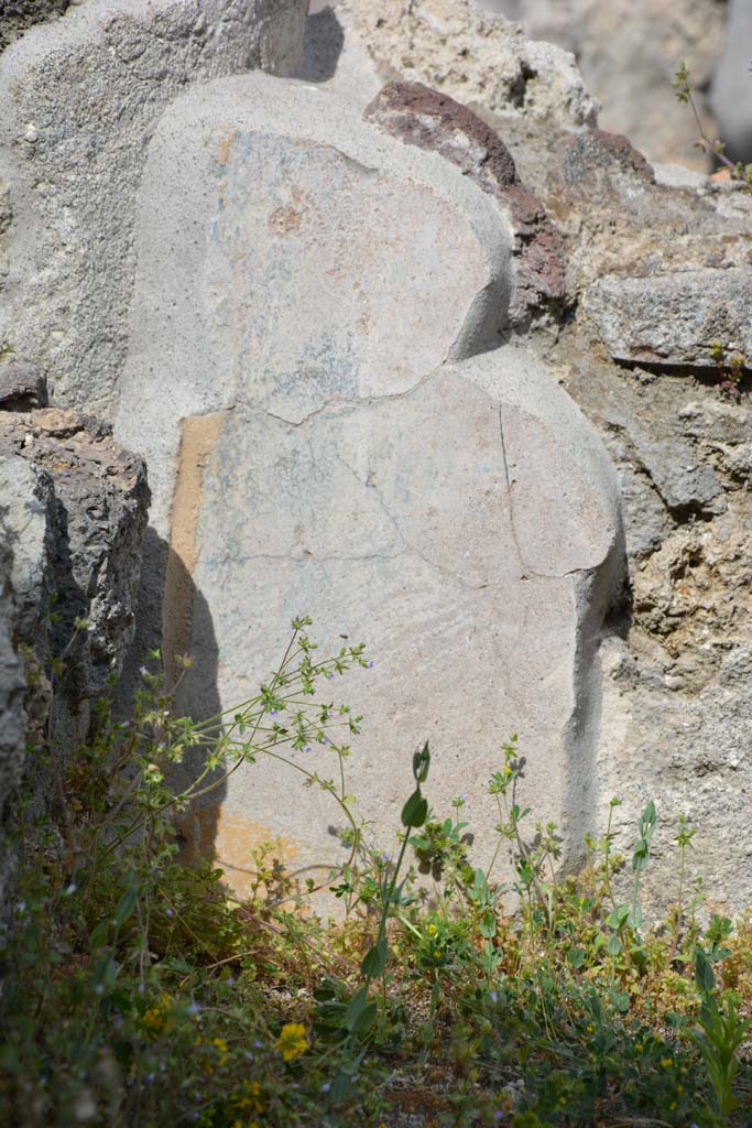 IX.5.9 Pompeii. May 2017. Room i, remaining stucco on east wall in north-east corner.
Foto Christian Beck, ERC Grant 681269 DCOR.
