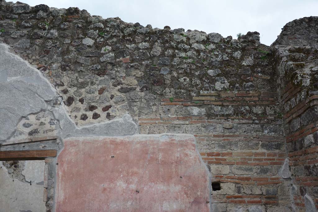 IX.5.9 Pompeii. March 2017. Room i, upper south wall on west side of doorway to room o.
Foto Christian Beck, ERC Grant 681269 DCOR.
