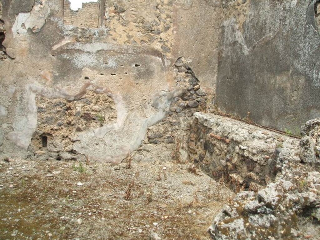 IX.5.17 Pompeii. May 2005. Stable, looking north-east.