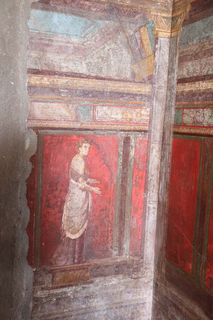 Villa of Mysteries, Pompeii. September 2017. Room 4, south wall with doorway to room 5, on right.
Foto Annette Haug, ERC Grant 681269 DÉCOR.
