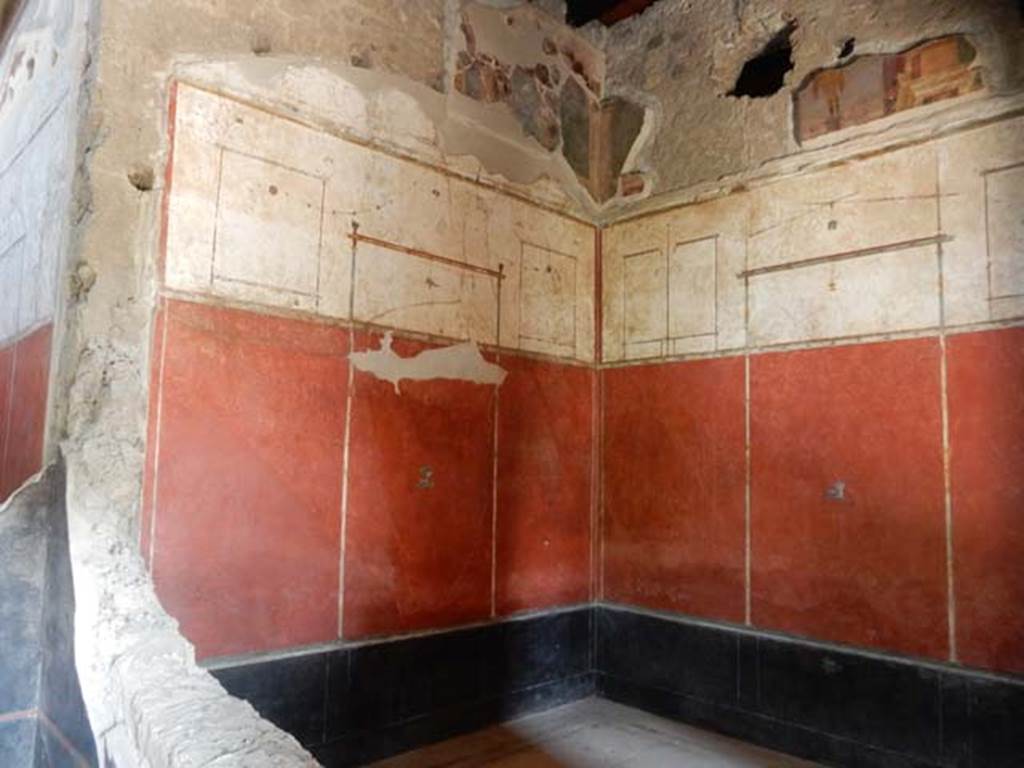 Villa of Mysteries, Pompeii. September 2017. Room 12, on left, and room 11, on right.
Foto Annette Haug, ERC Grant 681269 DÉCOR.

