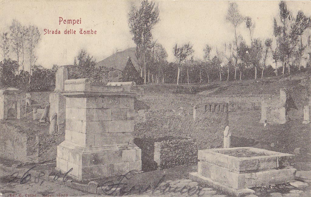 HGE37 Pompeii to left of HGE36 with HGE35 at front. Old postcard by Colini, c.1906. 
Note the placing of the statues. Photo courtesy of Drew Baker.
