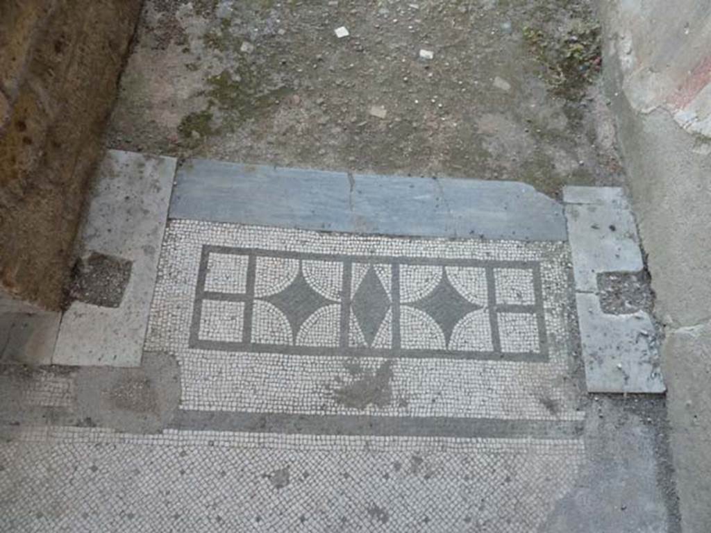 Oplontis, September 2015. East Portico 34, threshold of doorway leading to room 54.