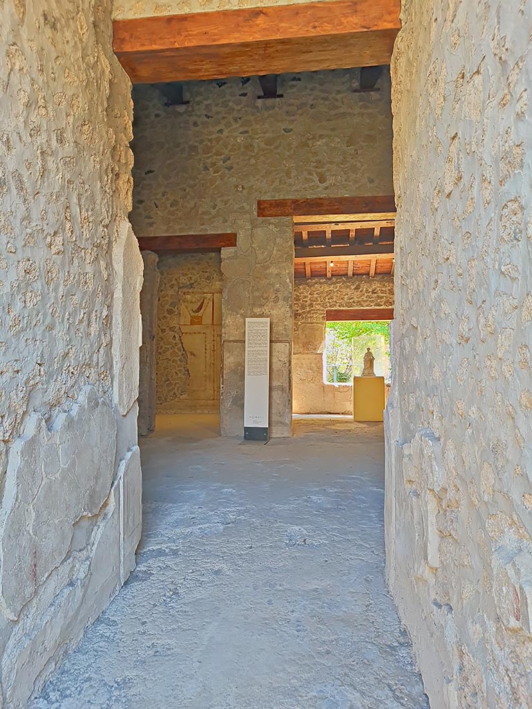 II.9.3 Pompeii. October 2024. Looking east from entrance corridor. Photo courtesy of Giuseppe Ciaramella.