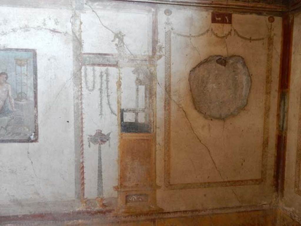 VI.15.1 Pompeii. May 2017. East end of north wall. Photo courtesy of Buzz Ferebee.