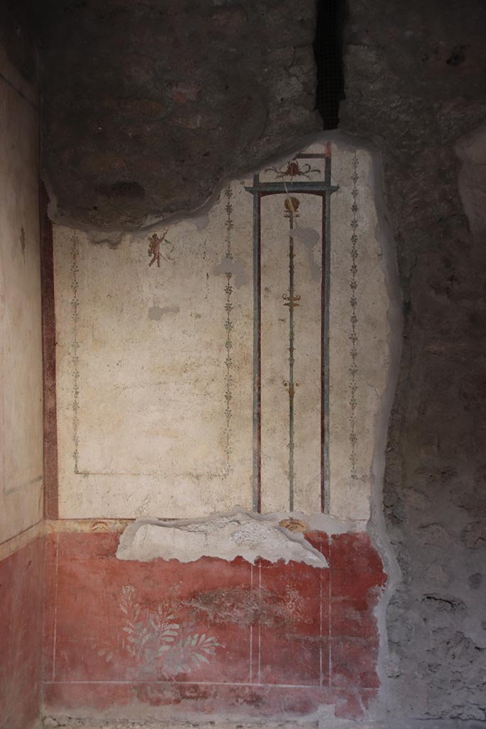 VI.15.1 Pompeii. October 2024. Room (f), south wall at east end. Photo courtesy of Klaus Heese.