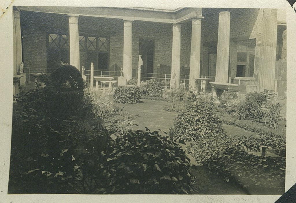 VI.15.1 Pompeii. 29th March 1922. Looking towards north and north-east corner of peristyle gardens. Photo courtesy of Rick Bauer.