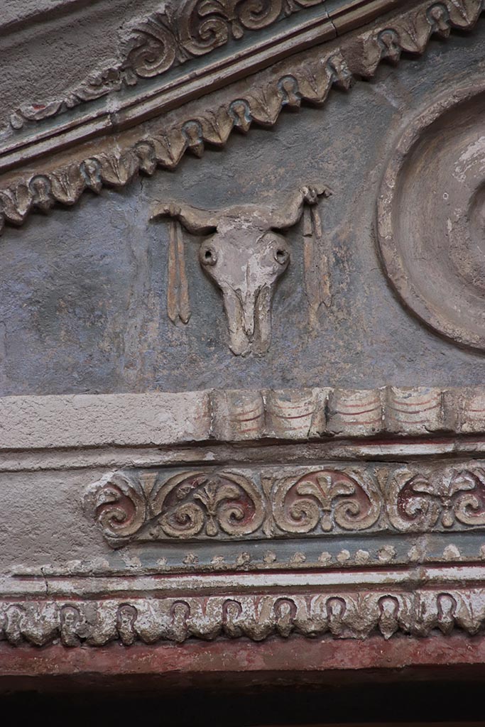 VI.15.1 Pompeii. October 2024. Detail of stucco. Photo courtesy of Klaus Heese.