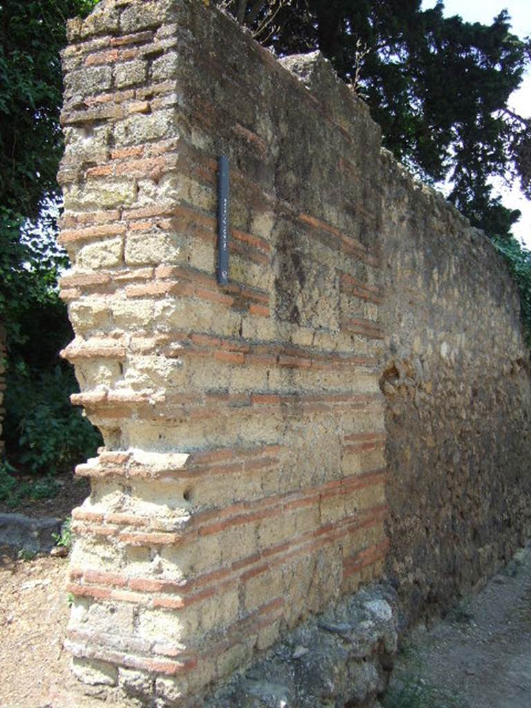 HGW15a Pompeii.  May 2006.  Villa detta di Cicerone. Entrance.