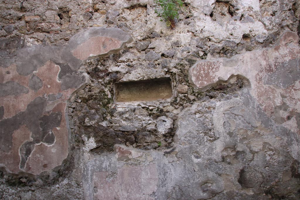 HGW24 Pompeii. Villa of Diomedes. October 2023. Room 5,16, south wall. Photo courtesy of Klaus Heese.