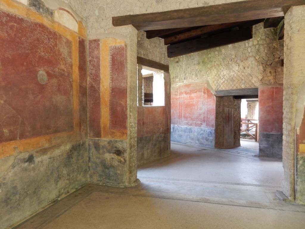 Villa San Marco, Stabiae, June 2019. Portico 20/5 in north-east corner, looking east to doorway to corridor 32.  
Photo courtesy of Buzz Ferebee

