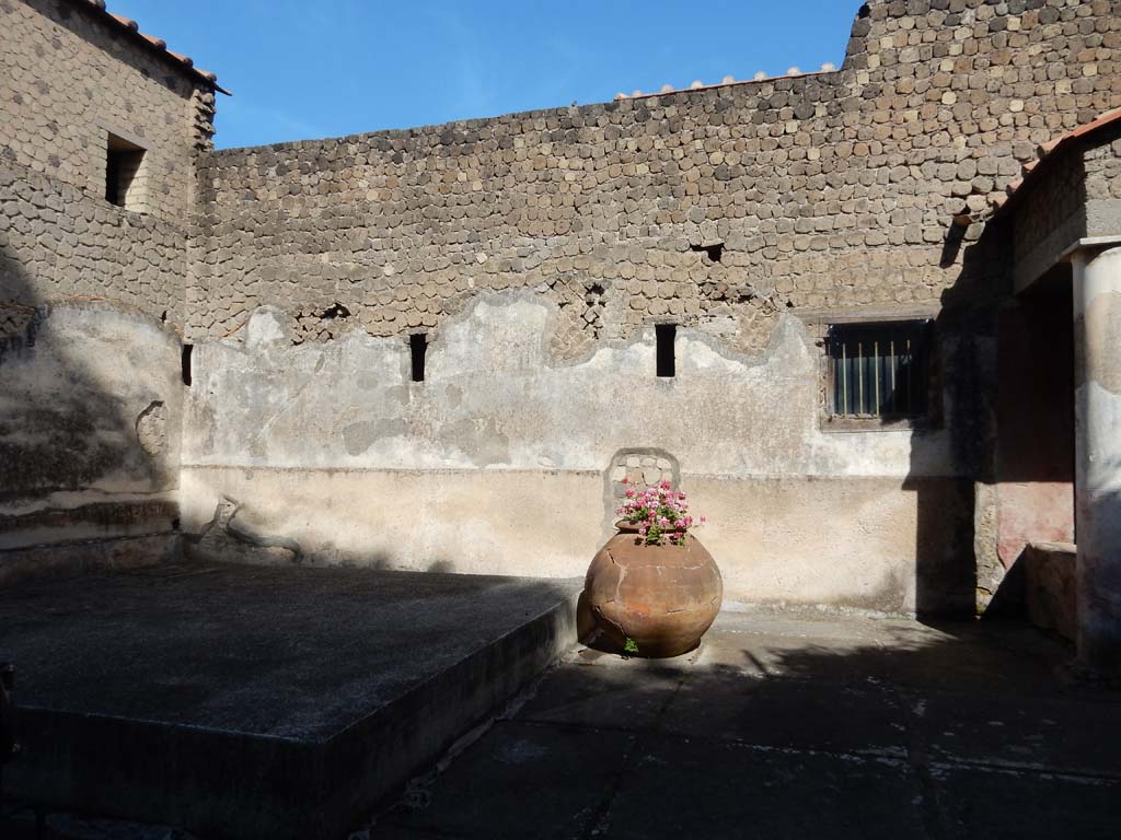 Villa San Marco, Stabiae, June 2019. Looking towards north wall, on west side of entrance doorway.
Photo courtesy of Buzz Ferebee.
