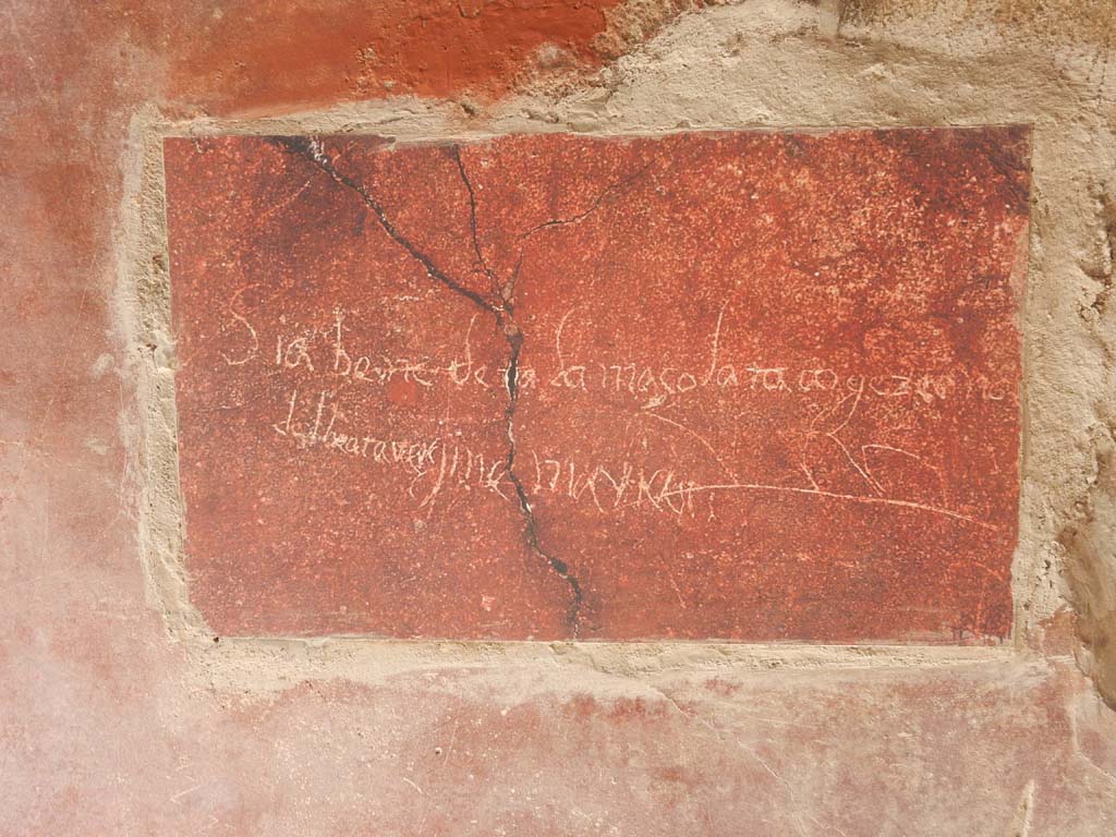 Villa San Marco, Stabiae, June 2019. Reproduction graffito from Bourbon times. Original in Antiquarium di Stabia.
Photo courtesy of Buzz Ferebee.
This is mentioned in GdS of 11/3/1957 “(graffito) lungo m.0.18 su due righe: (Graffito, 0.18m long, on two lines):
Sia benedeta la macolata congezione
Del beato vergine maria.”
See Barbet A. (a cura di), 1999. La Villa San Marco di Stabia: Illustrazioni 1. Roma, L’Erma di Bretschneider. (p.354).

