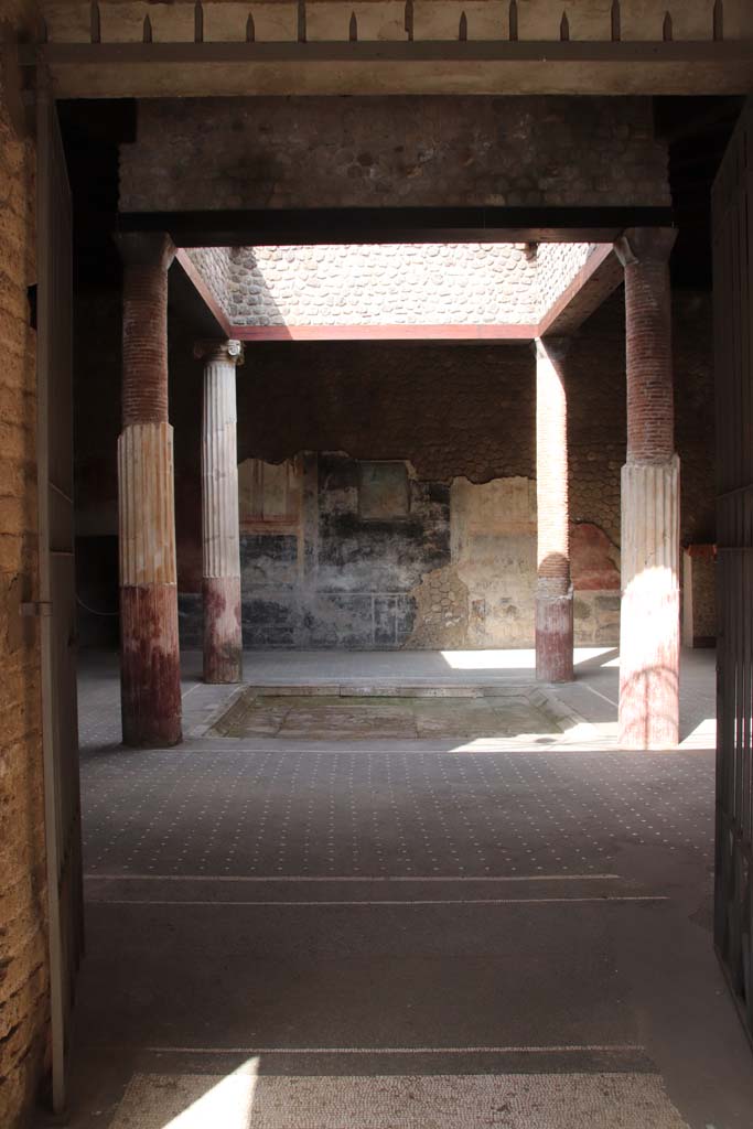 Villa San Marco, Stabiae, September 2019.  Looking across atrium from entrance doorway.Photo courtesy of Klaus Heese.