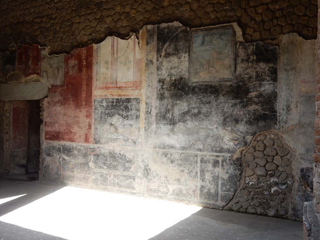 Villa San Marco, Stabiae, June 2019. Room 44, looking towards north wall of atrium. Photo courtesy of Buzz Ferebee