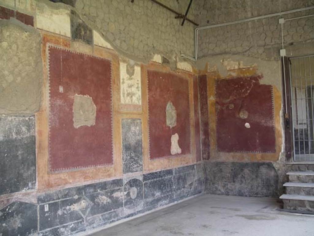 Castellammare di Stabia, Villa San Marco, April 2005. Room 20, south-east corner of east portico, with steps to room 30, before improvements. Photo courtesy of Michael Binns.
