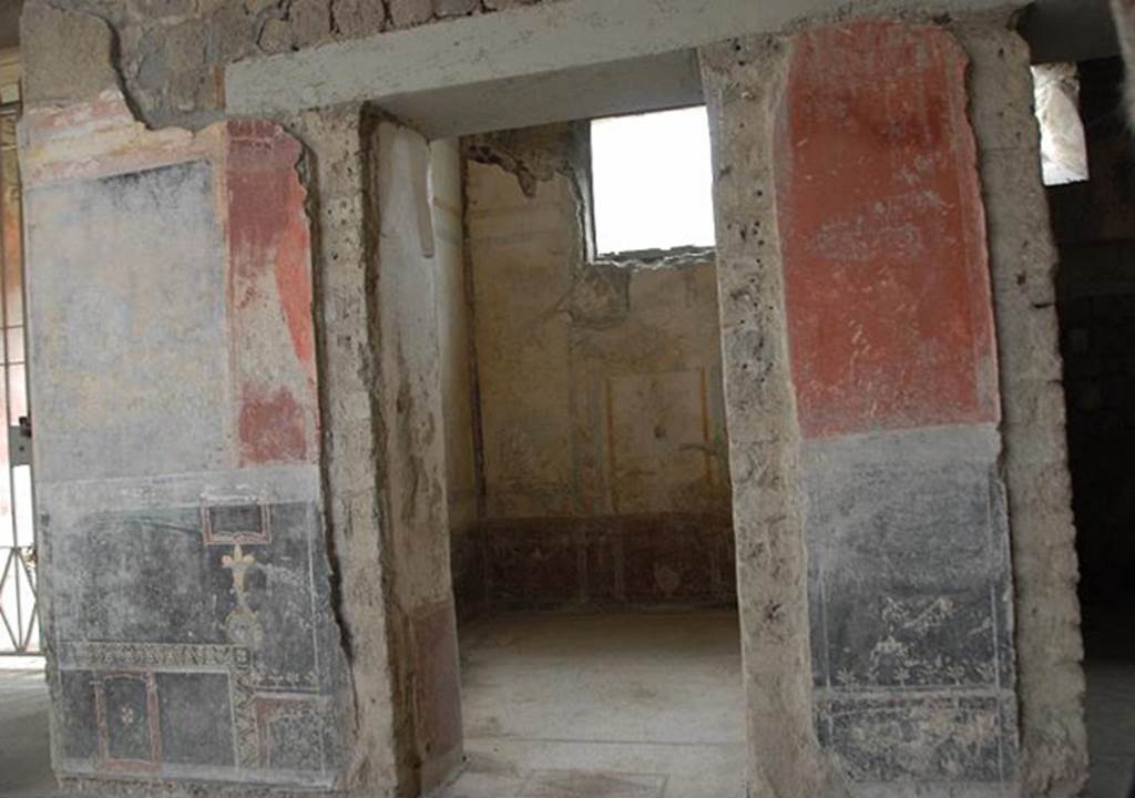 Castellammare di Stabia, Villa San Marco, January 2011. Doorway to room 57, cubiculum in south wall of atrium, on west side of entrance doorway. Photo by Nando Calabrese.
.
