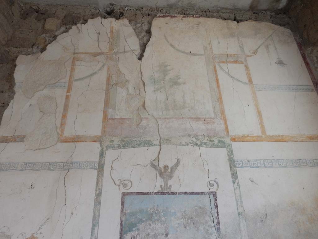 Villa San Marco, Stabiae, June 2019. Room 57, upper east wall. Photo courtesy of Buzz Ferebee