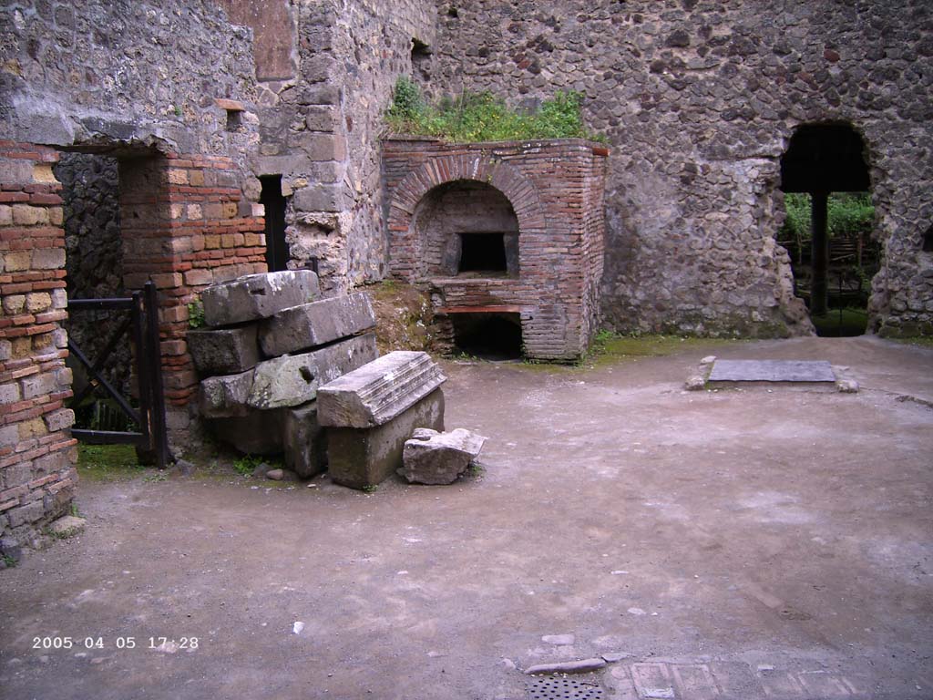 Villa of Mysteries, Pompeii. April 2005. Room 61, looking south towards oven in kitchen. Photo courtesy of Klaus Heese.