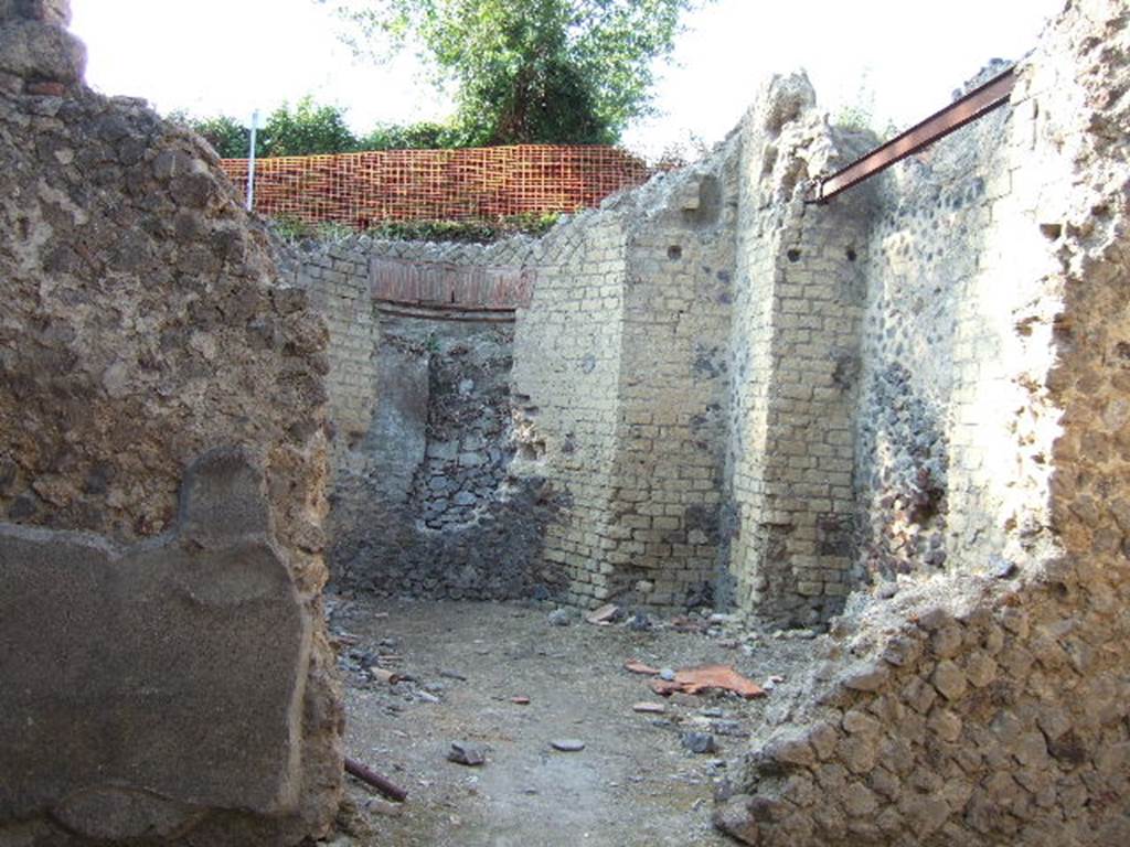 Villa of Mysteries, Pompeii. May 2006. Room 25, from room 26.
