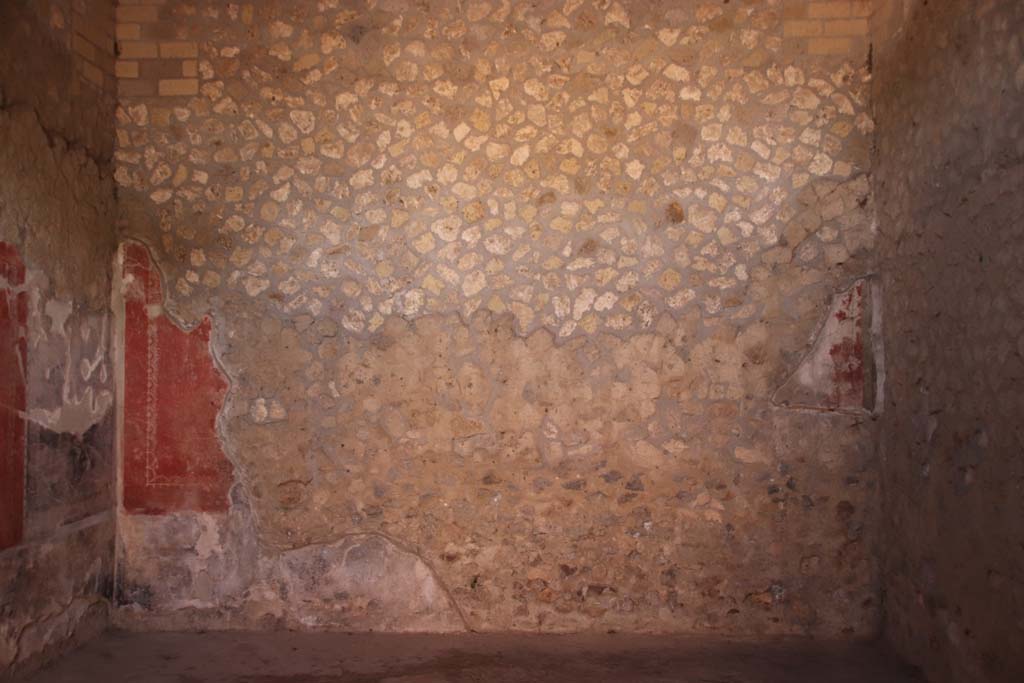 Villa Regina, Boscoreale. September 2021. Room IV, looking towards north wall of triclinium. Photo courtesy of Klaus Heese.