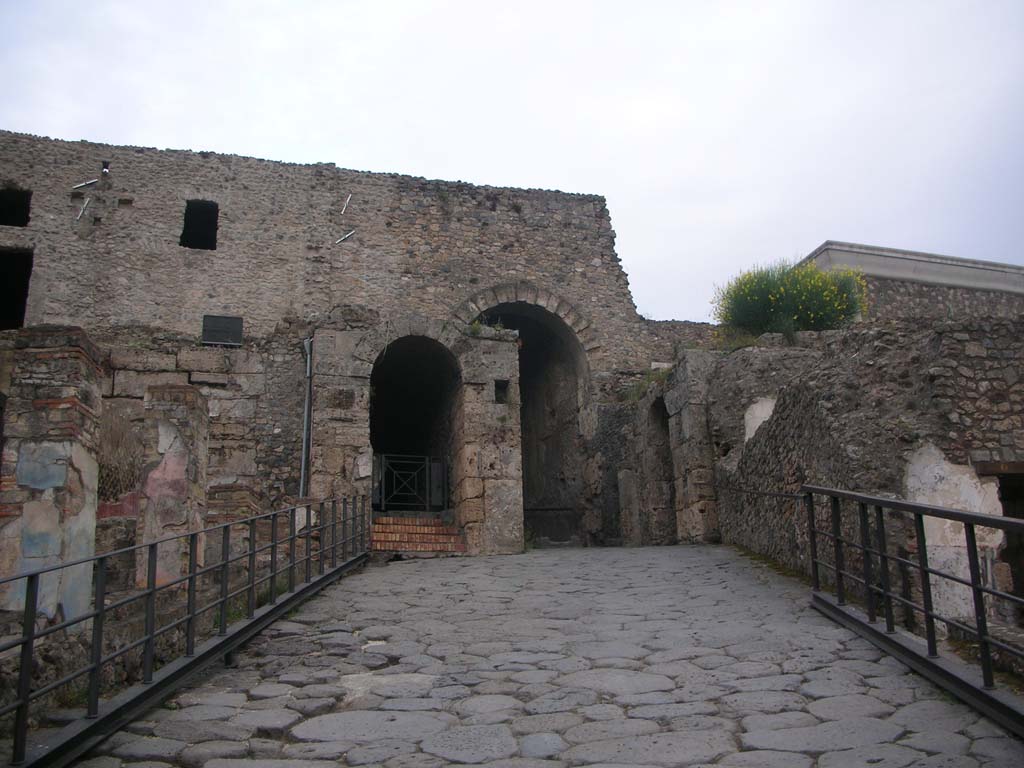 Via Marina at Porta Marina. May 2011. Looking east. Photo courtesy of Ivo van der Graaff.