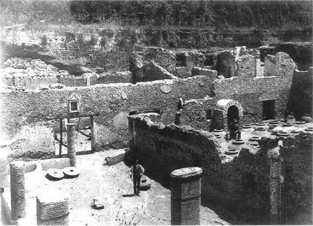 Villa della Pisanella. Looking north across Area A, the courtyard/peristyle and cella vinaria (Q on right) during excavations, taken from near above entrance.
See Elisabetta Cardone. Boscoreale: tesori archeologici e villa della Pisanella. https://www.vesuviolive.it/

